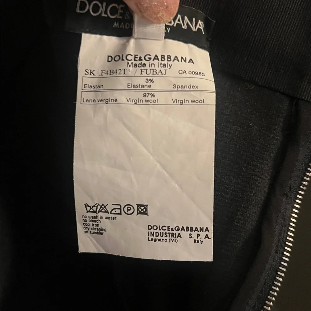 ๐ 1 hour sale. Dolce & Gabbana, EU 40 US 4, Classic Black Pencil Skirt - Picture 15 of 16